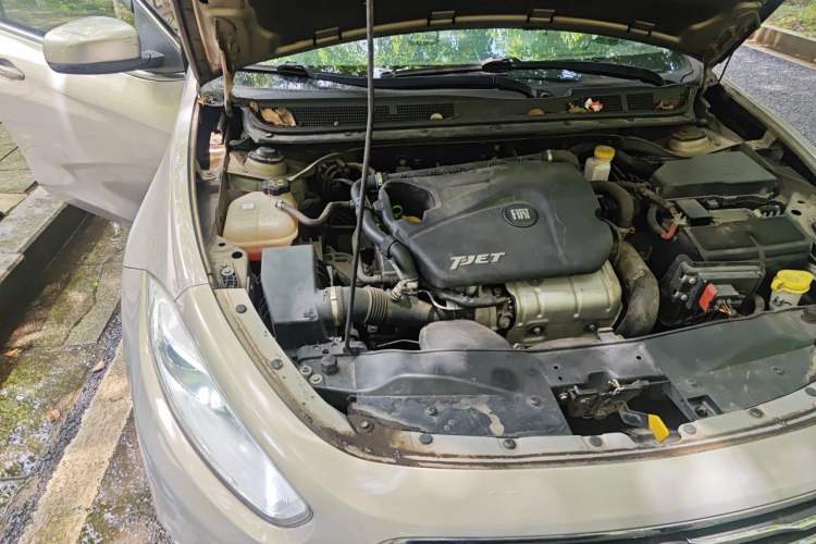 Used Fiat Viaggio 2012 1.4T Automatic Jingxiang Edition Engine Bay Right