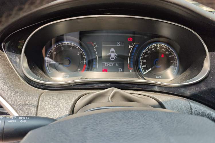 Used Fiat Viaggio 2012 1.4T Automatic Enjoyment Edition Instrument Cluster