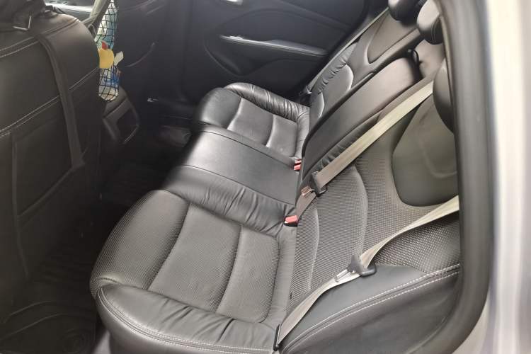 Used Fiat Viaggio 2012 1.4T Automatic Jingxiang Edition Left Rear Seat