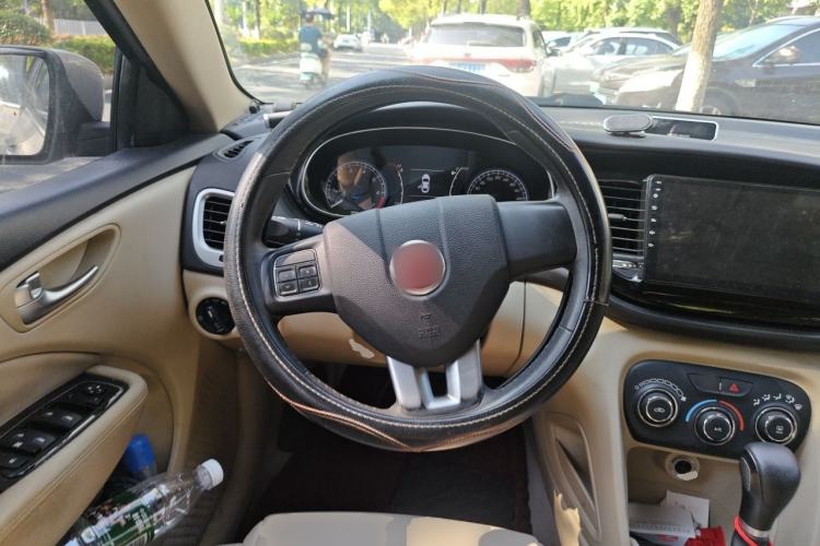 Used Fiat Viaggio 2012 1.4T Automatic Jingxiang Edition Steering Wheel