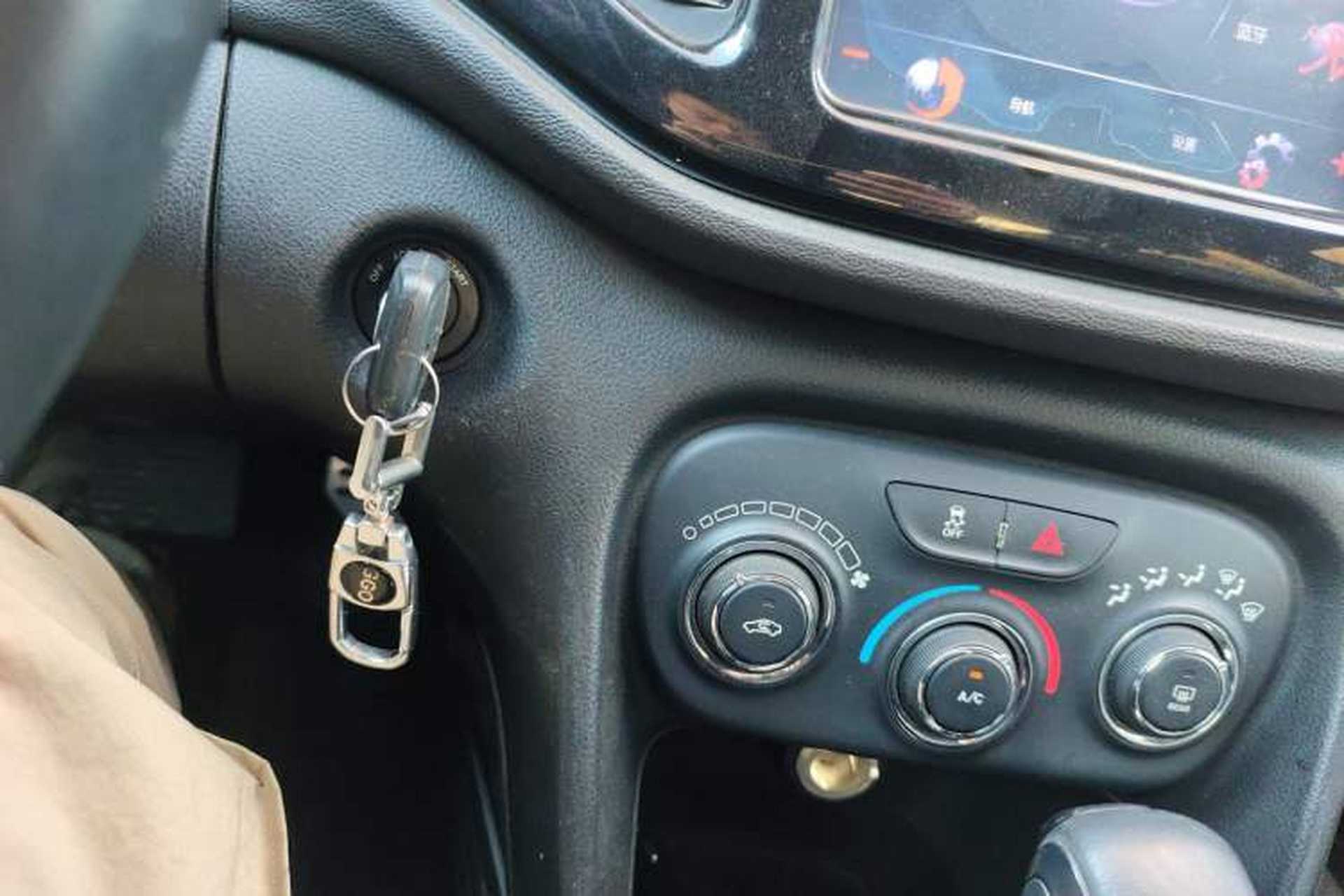 Used Fiat Viaggio 2012 1.4T Automatic Jingxiang Edition Vehicle Key
