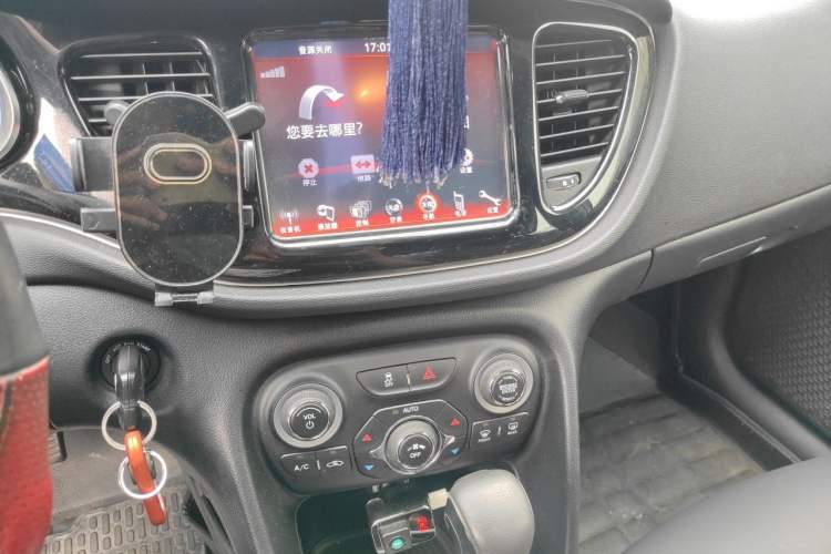 Used Fiat Viaggio 2013 1.4T Anniversary Edition Audio And AC Panel