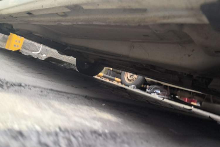 Used Fiat Viaggio 2013 1.4T Anniversary Edition Chassis Front Right
