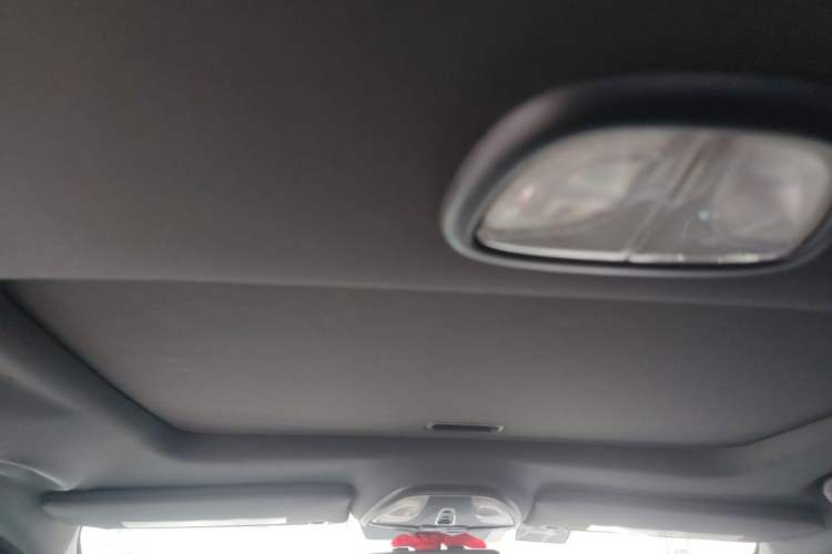 Used Fiat Viaggio 2013 1.4T Anniversary Edition Headliner