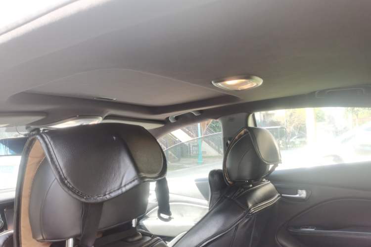 Used Fiat Viaggio 2013 1.4T Anniversary Edition Headliner