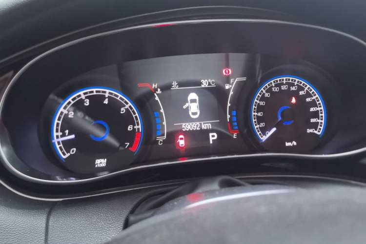Used Fiat Viaggio 2013 1.4T Anniversary Edition Instrument Cluster
