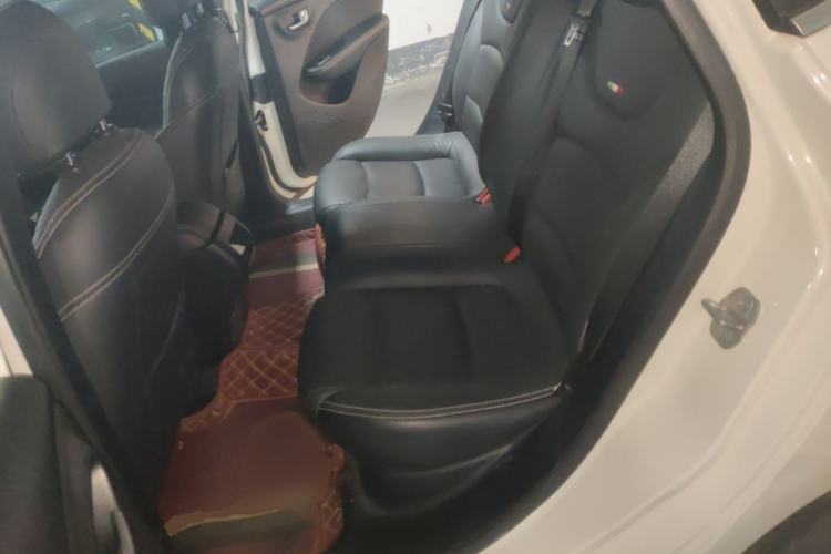 Used Fiat Viaggio 2013 1.4T Anniversary Edition Left Rear Seat