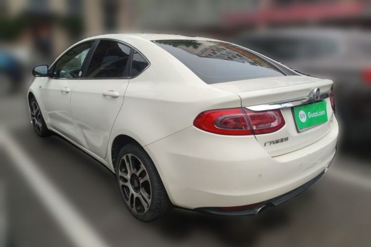 Used Fiat Viaggio 2013 1.4T Anniversary Edition Rear Left 45 Deg
