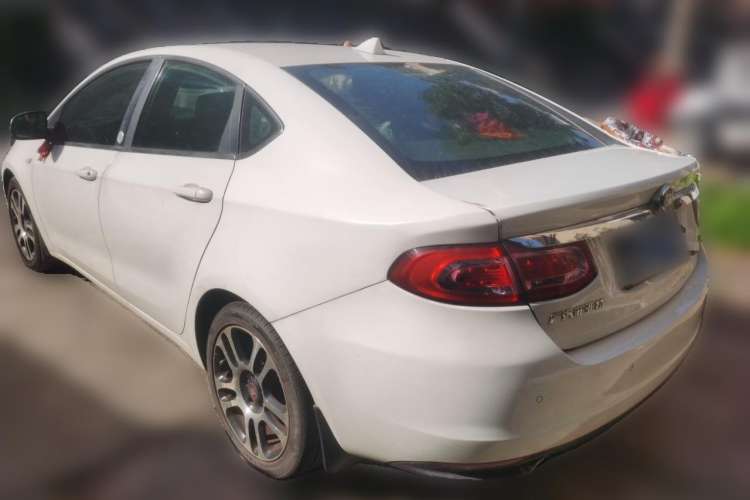Used Fiat Viaggio 2013 1.4T Anniversary Edition Rear Left 45 Deg