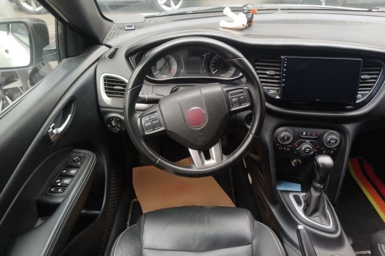 Used Fiat Viaggio 2013 1.4T Anniversary Edition Steering Wheel