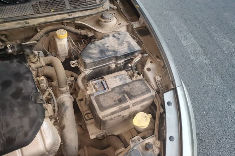 Used Fiat Viaggio 2014 1.4T Manual Jingxiang Edition Engine Bay Left