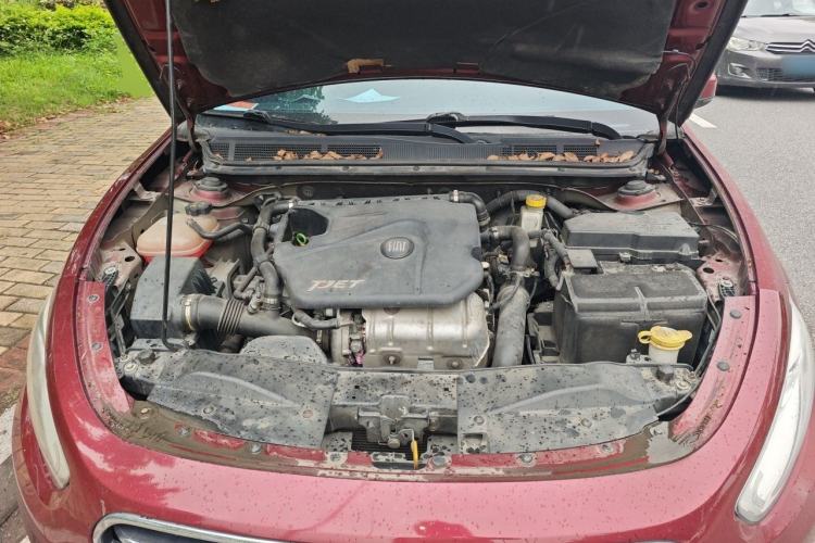 Used Fiat Viaggio 2014 1.4T Manual Jingxiang Edition Engine Bay