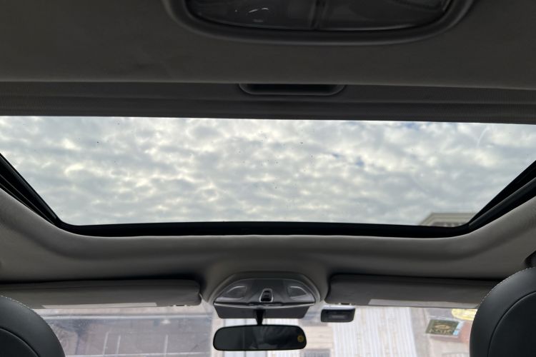 Used Fiat Viaggio 2014 1.4T Manual Jingxiang Edition Headliner