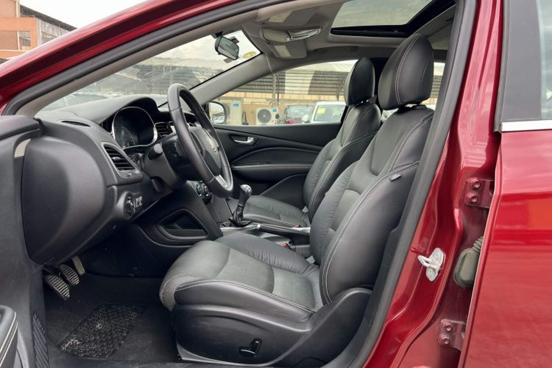 Used Fiat Viaggio 2014 1.4T Manual Jingxiang Edition Left Front Seat