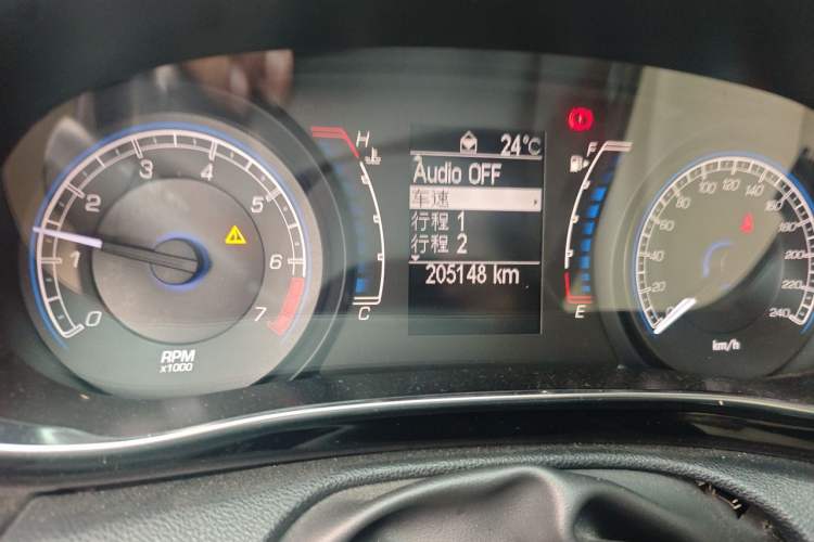 Used Fiat Viaggio 2014 1.4T Manual Jingxiang Edition Odometer Close Up