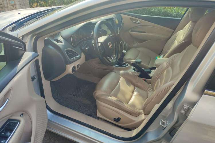 Used Fiat Viaggio 2014 1.4T Manual Jingxiang Edition Driver Seat