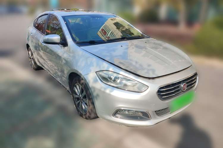 Used Fiat Viaggio 2014 1.4T Manual Jingxiang Edition Front Right 45 Deg