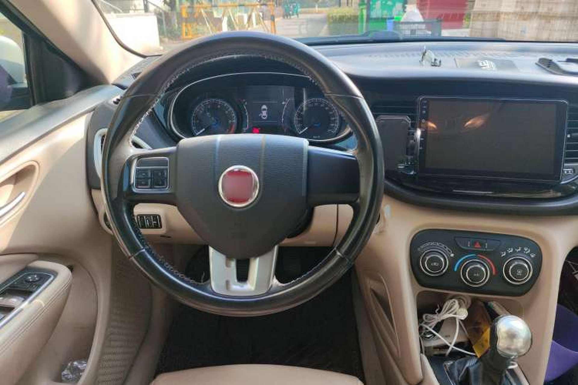 Used Fiat Viaggio 2014 1.4T Manual Jingxiang Edition Steering Wheel