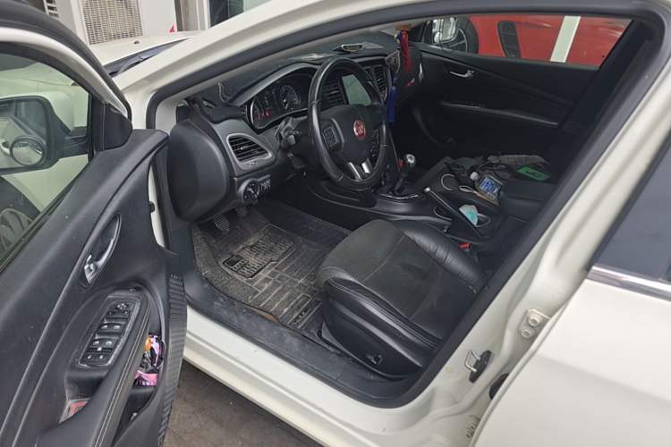 Used Fiat Viaggio 2014 1.4T Manual Jingxiang Edition Driver Seat