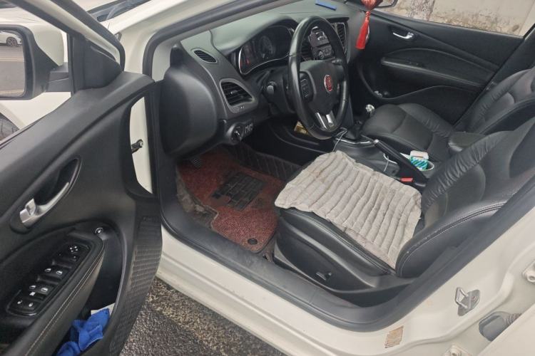 Used Fiat Viaggio 2014 1.4T Manual Jingxiang Edition Driver Seat