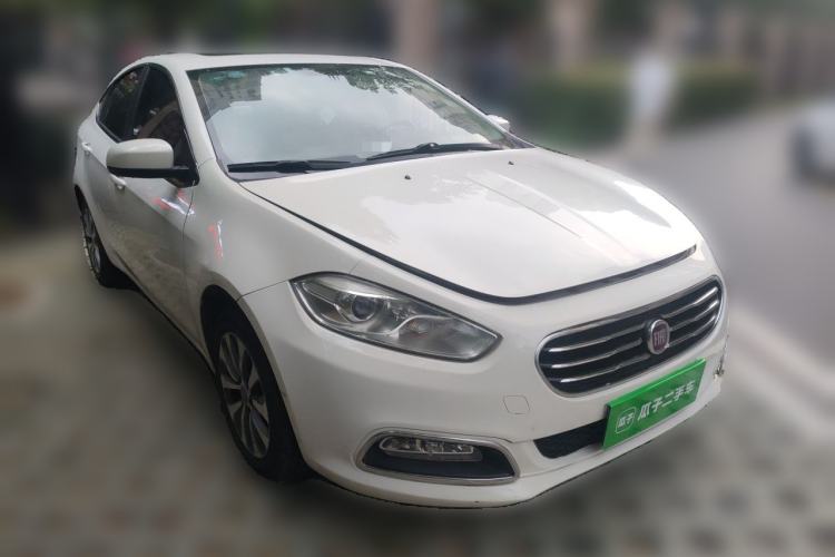 Used Fiat Viaggio 2014 1.4T Manual Jingxiang Edition Front Right 45 Deg