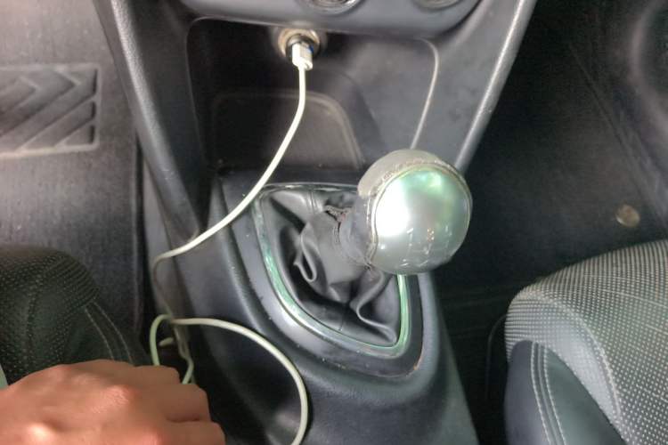 Used Fiat Viaggio 2014 1.4T Manual Jingxiang Edition Gear Lever