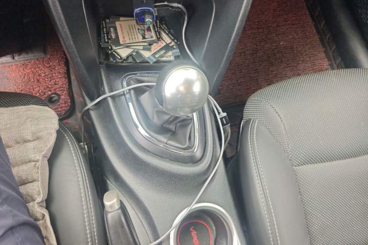 Used Fiat Viaggio 2014 1.4T Manual Jingxiang Edition Gear Lever