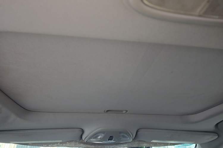 Used Fiat Viaggio 2014 1.4T Manual Jingxiang Edition Headliner