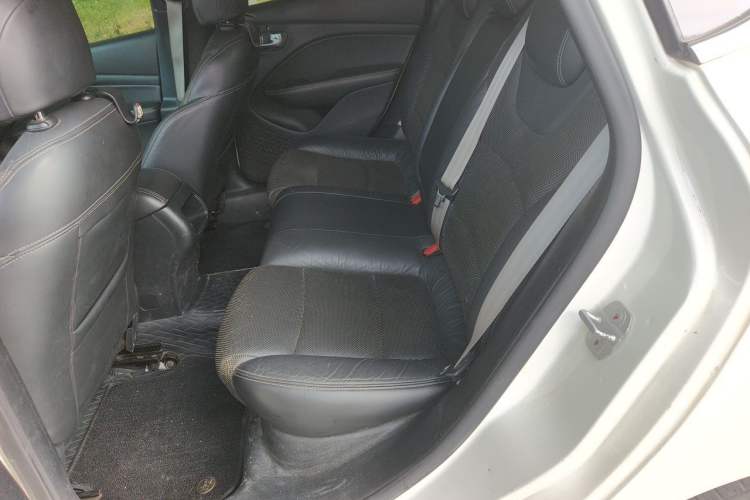 Used Fiat Viaggio 2014 1.4T Manual Jingxiang Edition Left Rear Seat