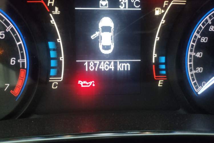 Used Fiat Viaggio 2014 1.4T Manual Jingxiang Edition Odometer Close Up