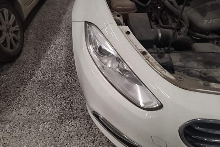 Used Fiat Viaggio 2014 1.4T Manual Jingxiang Edition Right Front Headlight