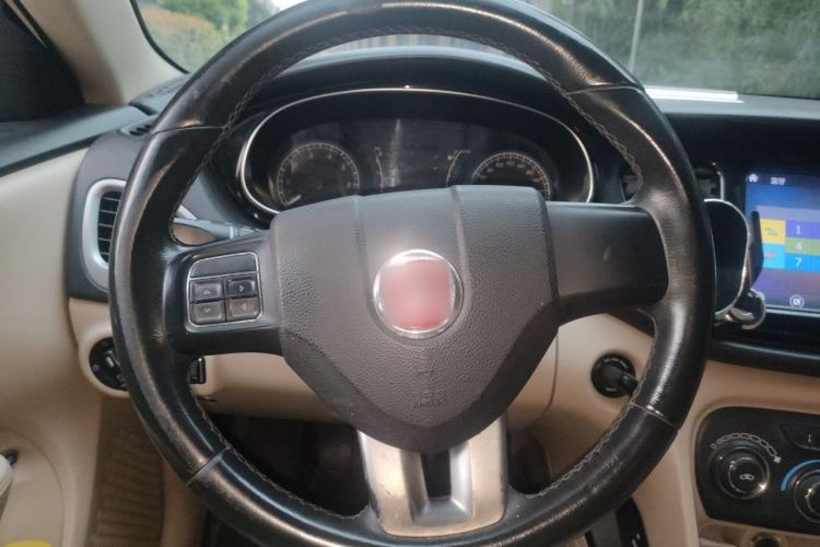 Used Fiat Viaggio 2014 1.4T Manual Jingxiang Edition Steering Wheel
