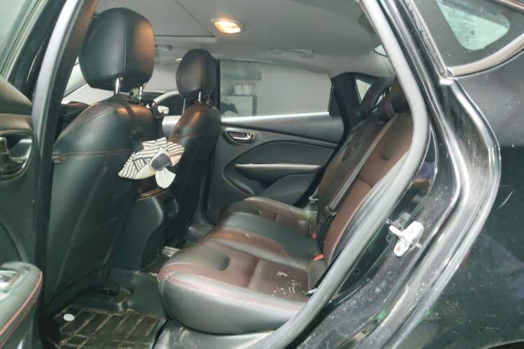 Used Fiat Viaggio 2015 1.4T Automatic Enjoyment Edition Left Rear Seat