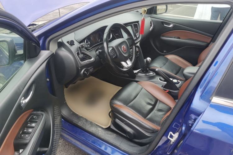 Used Fiat Viaggio 2015 1.4T Manual Jingxiang Edition Driver Seat