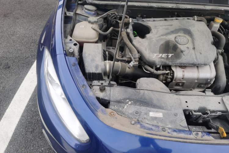 Used Fiat Viaggio 2015 1.4T Manual Jingxiang Edition Engine Bay Right