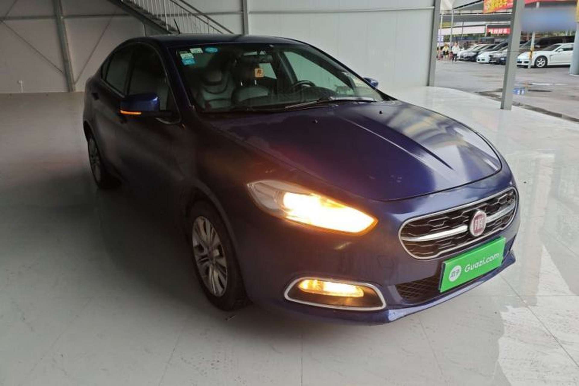 Used Fiat Viaggio 2015 1.4T Automatic Jingxiang Edition Front Right 45 Deg