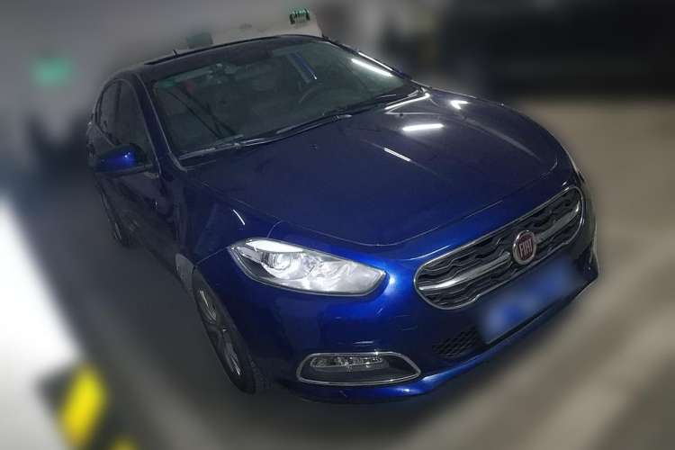 Used Fiat Viaggio 2015 1.4T Automatic Jingxiang Edition Front Right 45 Deg