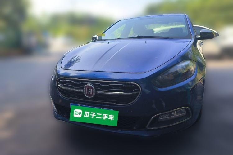 Used Fiat Viaggio 2015 1.4T Automatic Enjoyment Edition Front