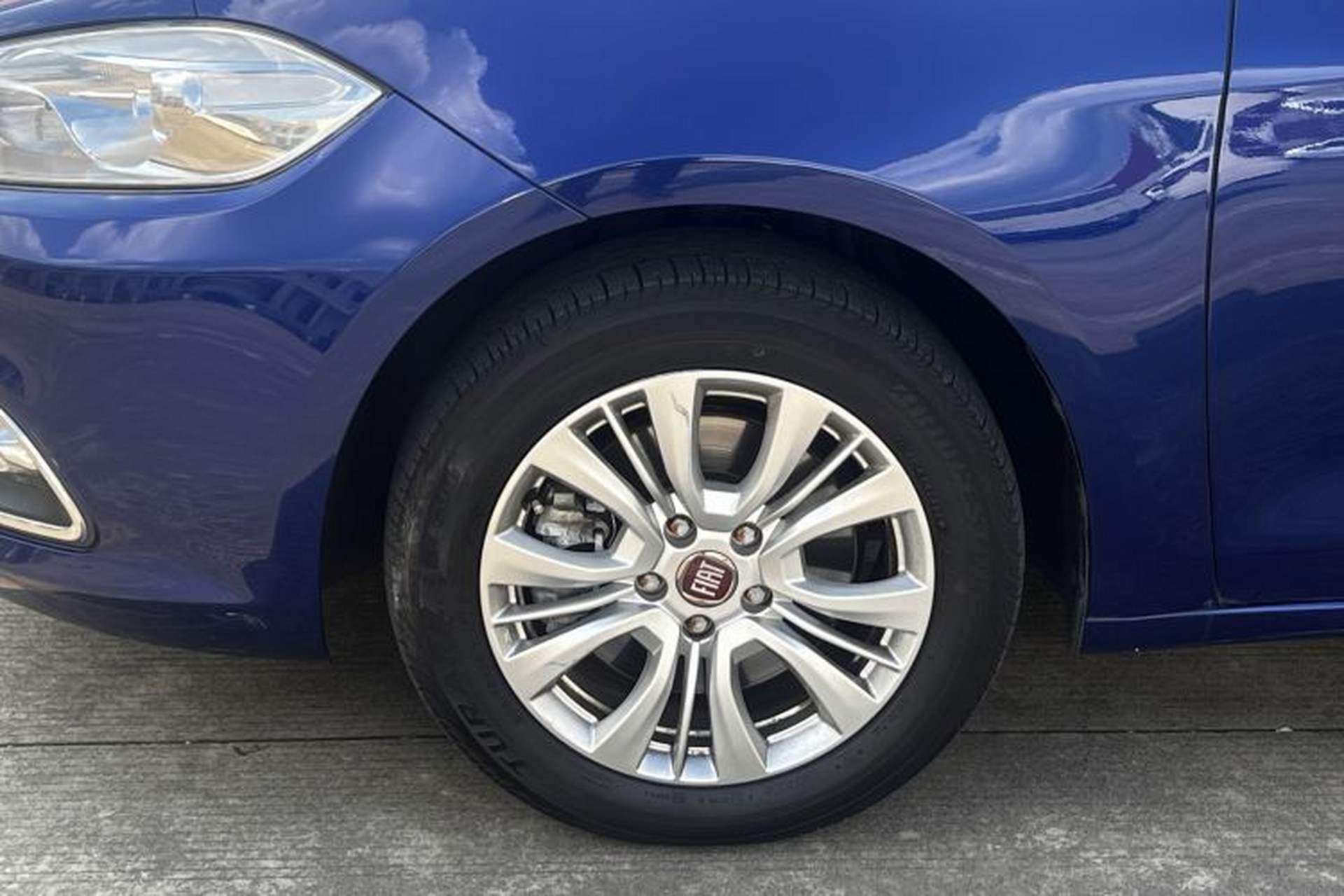 Used Fiat Viaggio 2015 1.4T Automatic Jingxiang Edition Left Front Wheel Hub