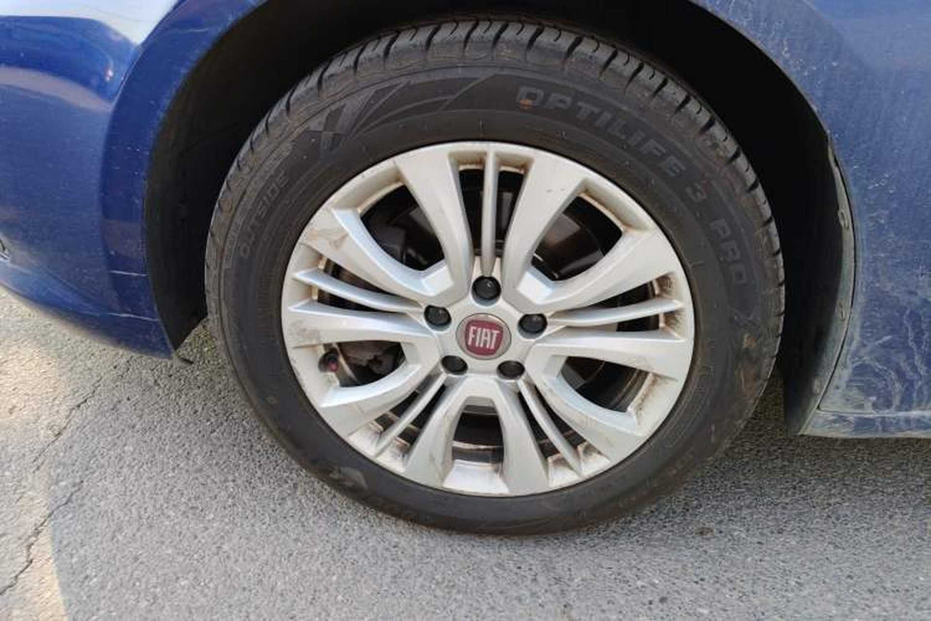 Used Fiat Viaggio 2015 1.4T Automatic Jingxiang Edition Left Front Wheel Hub