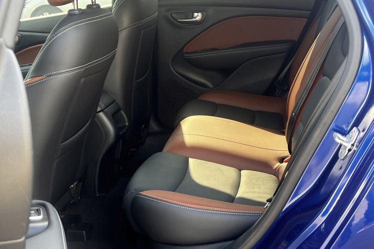 Used Fiat Viaggio 2015 1.4T Automatic Jingxiang Edition Left Rear Seat