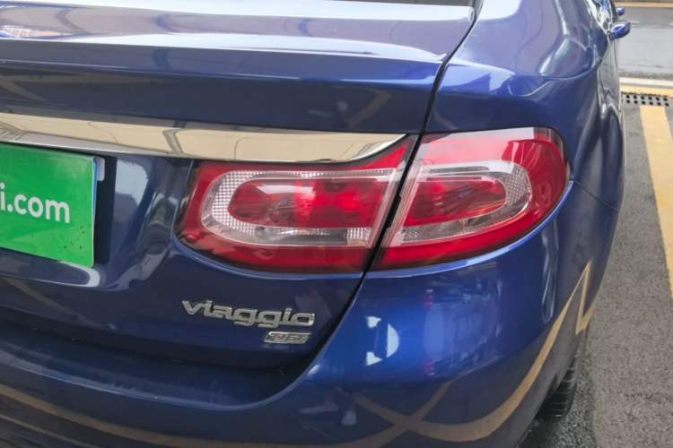 Used Fiat Viaggio 2015 1.4T Manual Enjoyment Edition Right Rear Taillight