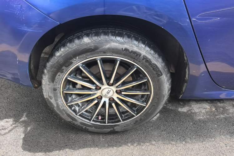 Used Fiat Viaggio 2015 1.4T Manual Enjoyment Edition Right Rear Wheel Hub