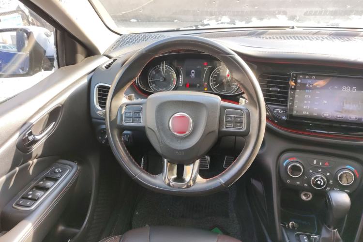 Used Fiat Viaggio 2015 1.4T Automatic Enjoyment Edition Steering Wheel