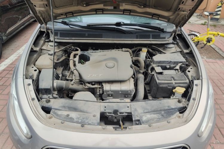 Used Fiat Viaggio 2015 1.4T Manual Jingxiang Edition Engine Bay