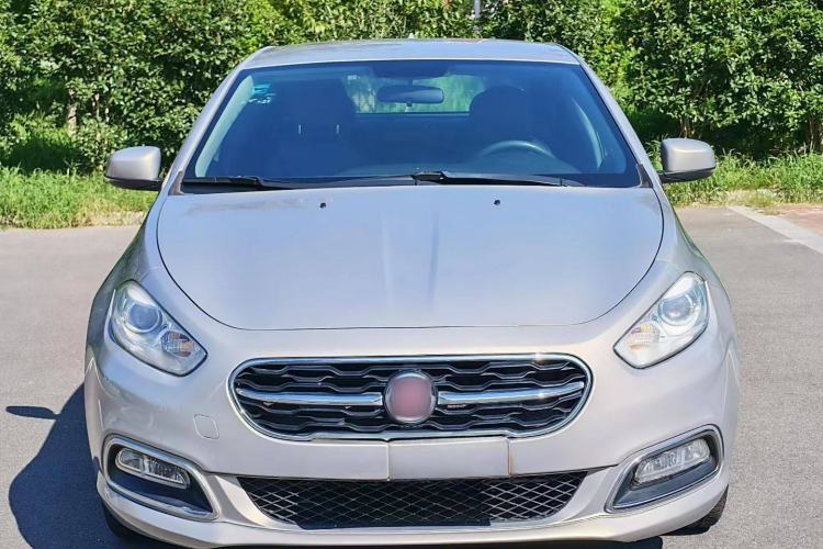Used Fiat Viaggio 2015 1.4T Automatic Enjoyment Edition Exterior 2