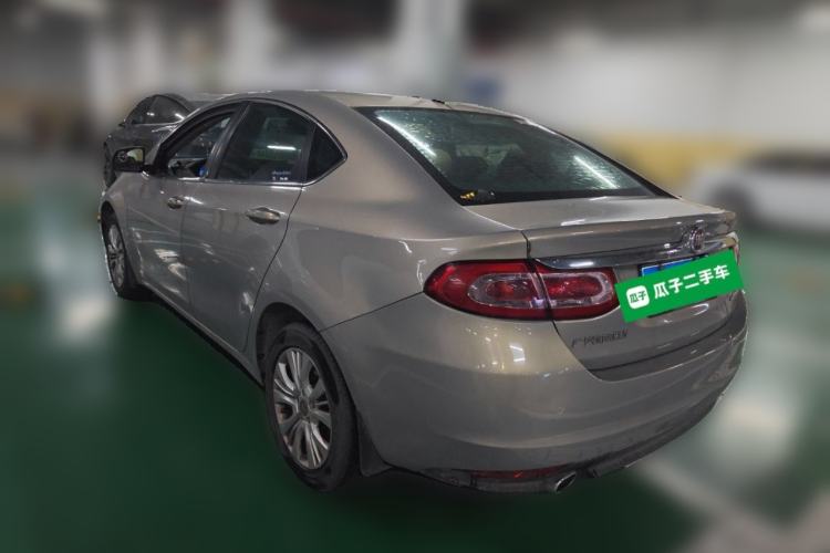 Used Fiat Viaggio 2015 1.4T Automatic Jingxiang Edition Exterior 3
