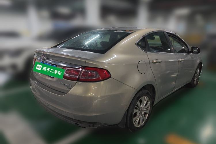 Used Fiat Viaggio 2015 1.4T Automatic Jingxiang Edition Exterior 5