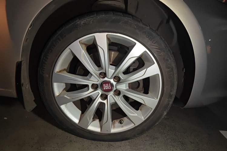 Used Fiat Viaggio 2015 1.4T Automatic Smart Edition Exterior 7