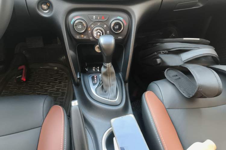 Used Fiat Viaggio 2015 1.4T Automatic Jingxiang Edition Gear Lever